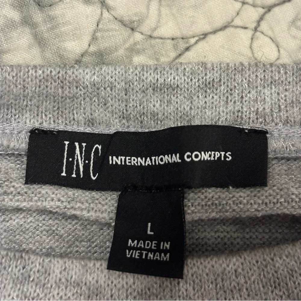 INC International Concepts Light Gray Long Sleeve Top - Picture 6 of 6